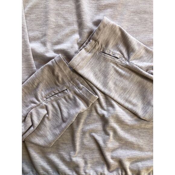 Hot Yoga Top Womens Sz Lg Drapey U-Back Open Back Space Died Lavender - Picture 7 of 7